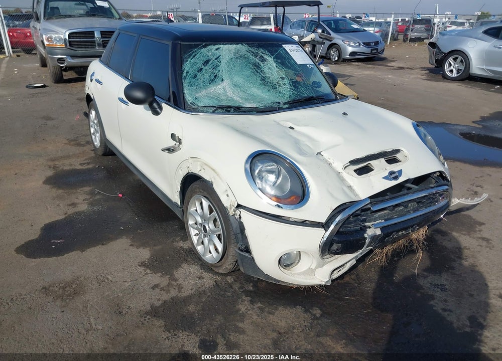 2016 MINI HARDTOP COOPER S VIN: WMWXU3C57G2D28283