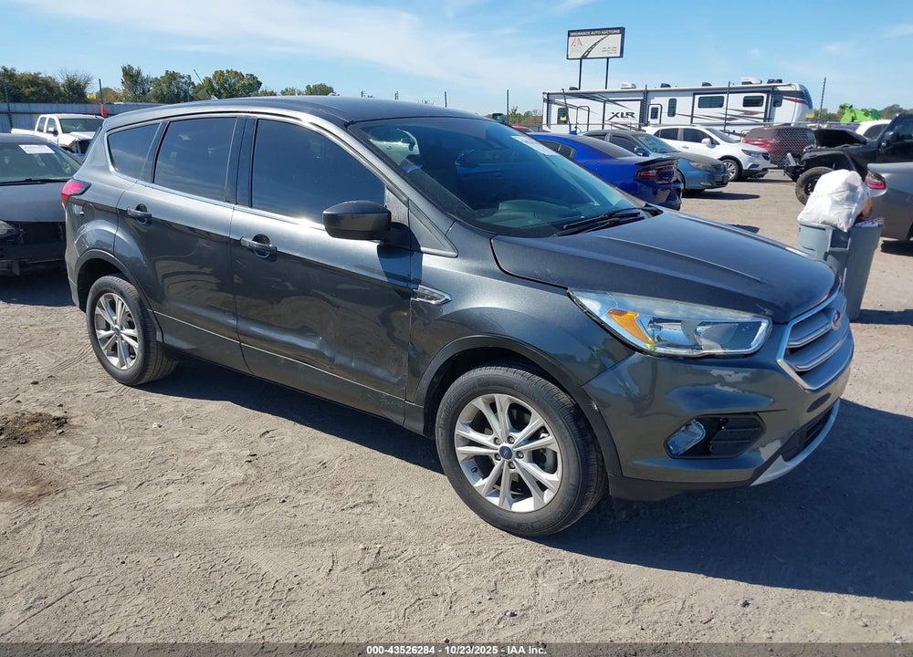 2019 FORD ESCAPE SE VIN: 1FMCU0GD8KUB75114
