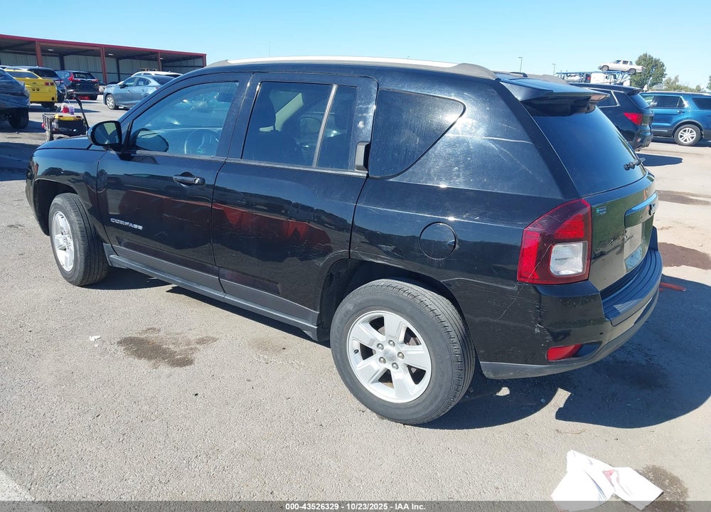 2016 JEEP COMPASS LATITUDE VIN: 1C4NJCEA7GD792625