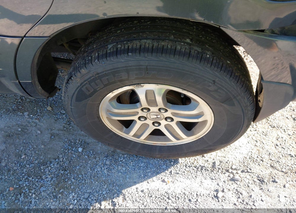 2004 HONDA PILOT EX-L VIN: 5FNYF18534B011265