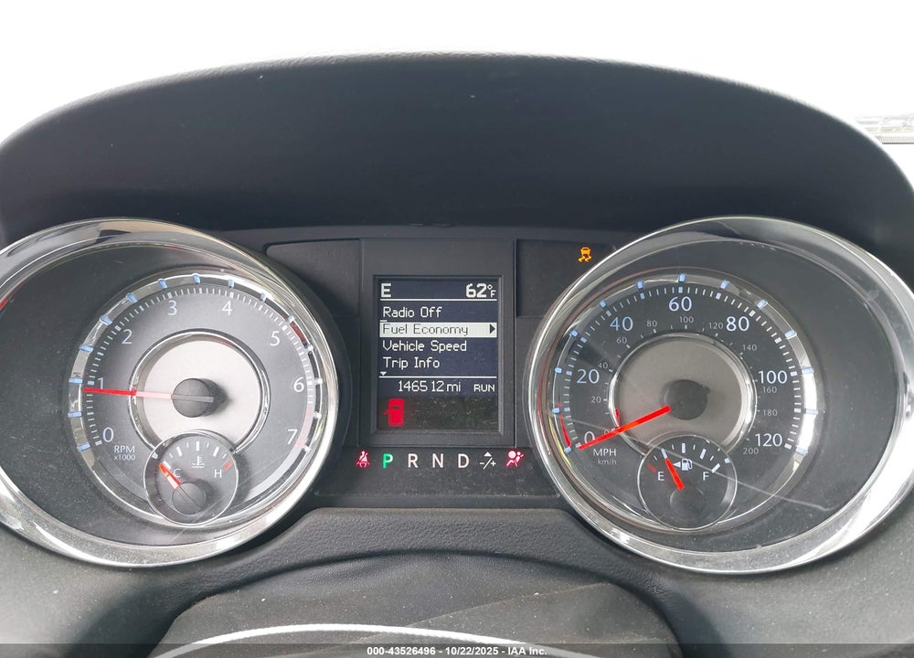 2011 CHRYSLER TOWN & COUNTRY TOURING VIN: 2A4RR5DG3BR720025