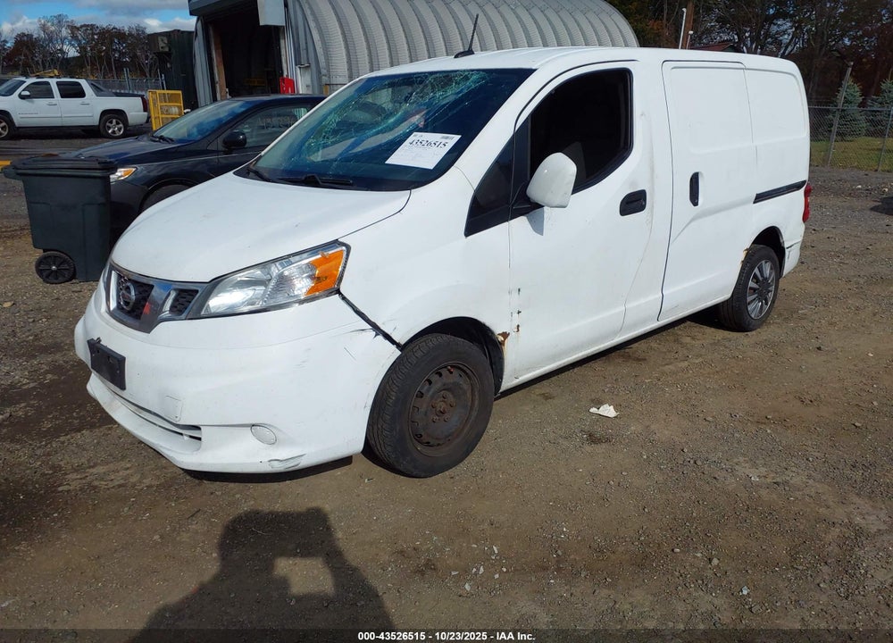2015 NISSAN NV200 SV VIN: 3N6CM0KN7FK709873