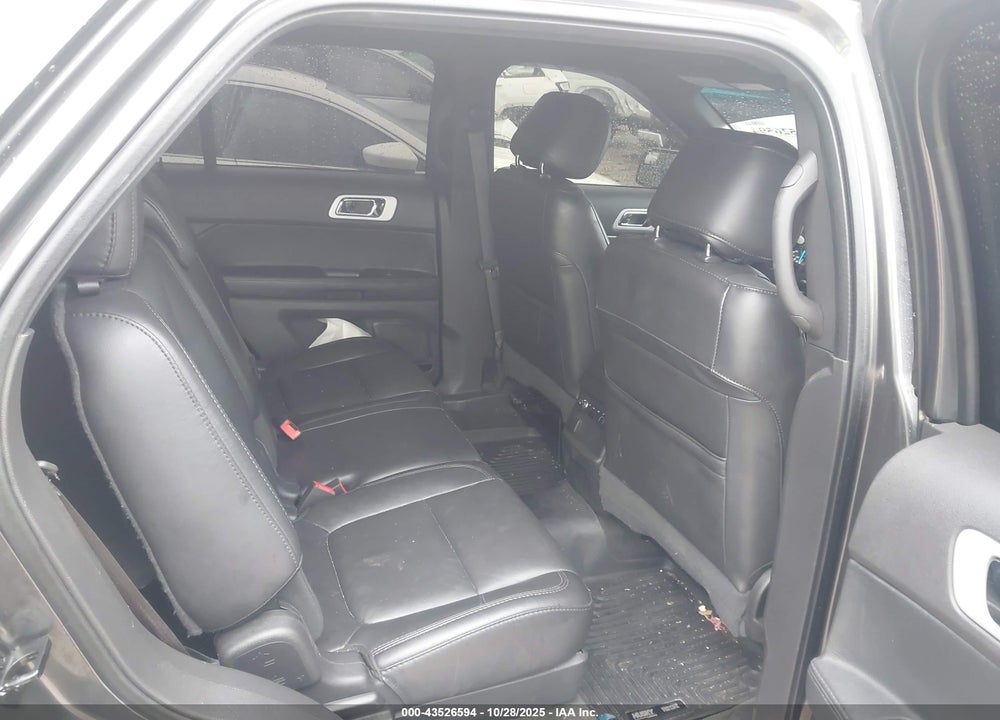 2015 FORD EXPLORER VIN: 1FM5K7D85FGB07002