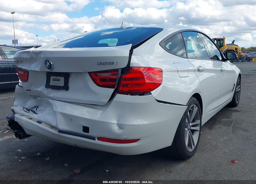2015 BMW 328I GRAN TURISMO XDRIVE VIN: WBA3X5C57FD562232