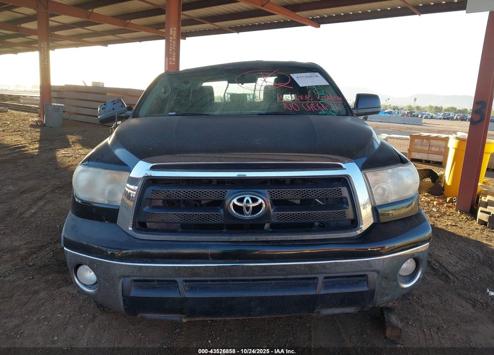 2011 TOYOTA TUNDRA VIN: 5TFRY5F12BX101824