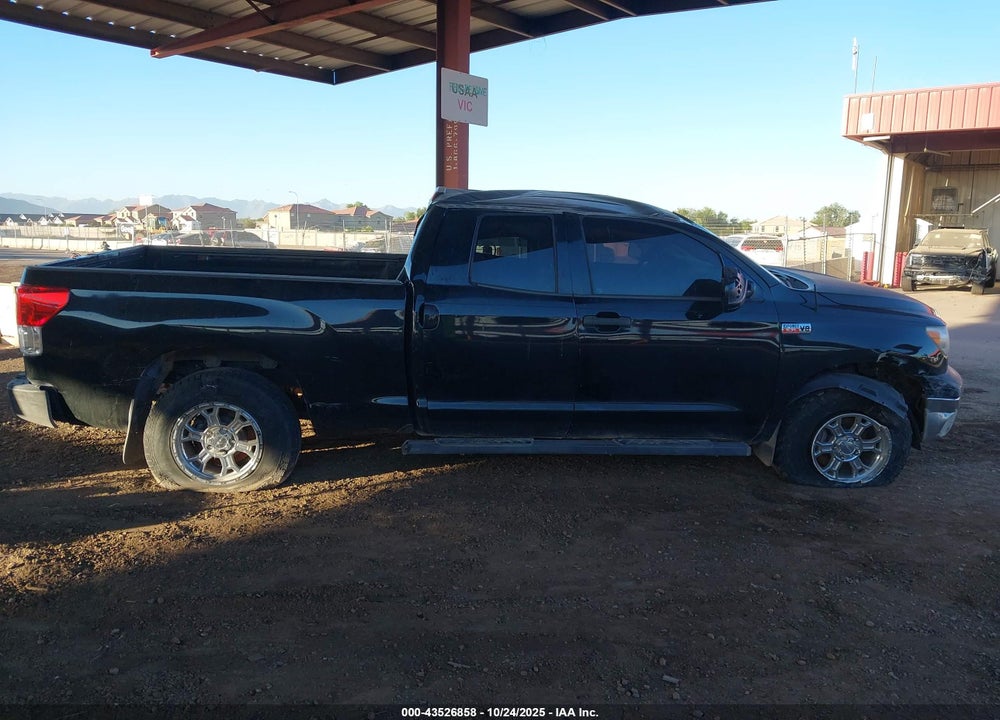 2011 TOYOTA TUNDRA VIN: 5TFRY5F12BX101824
