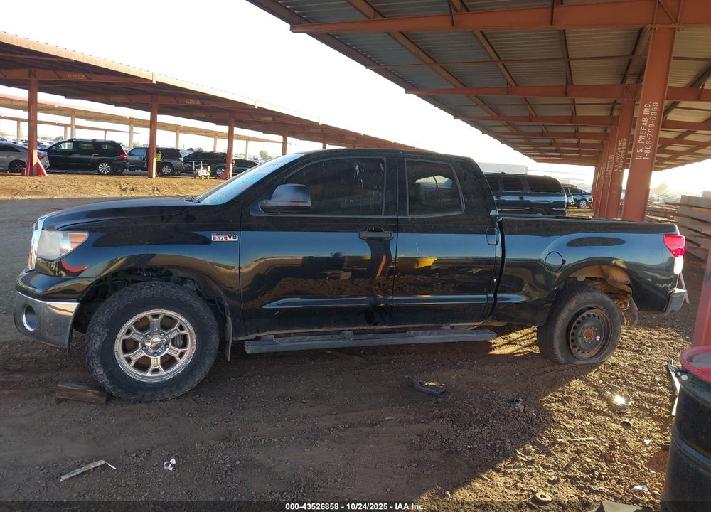 2011 TOYOTA TUNDRA VIN: 5TFRY5F12BX101824