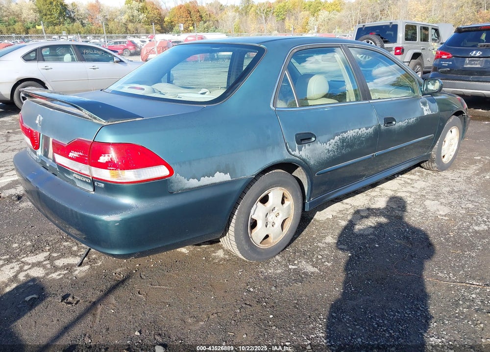 2002 HONDA ACCORD 3.0 EX VIN: 1HGCG16512A033251