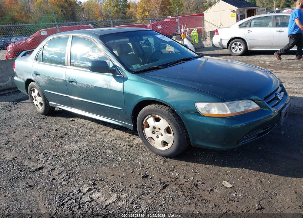 2002 HONDA ACCORD 3.0 EX VIN: 1HGCG16512A033251