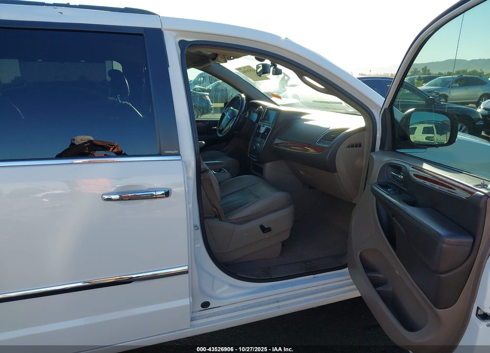 2013 CHRYSLER TOWN & COUNTRY TOURING-L VIN: 2C4RC1CG5DR711623