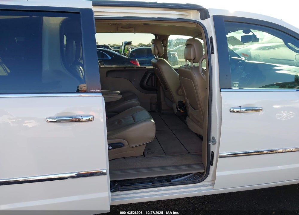 2013 CHRYSLER TOWN & COUNTRY TOURING-L VIN: 2C4RC1CG5DR711623