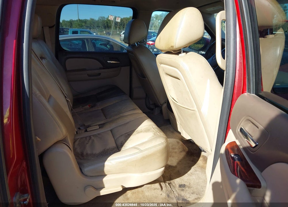2014 GMC YUKON XL 1500 SLT VIN: 1GKS1KE02ER211427