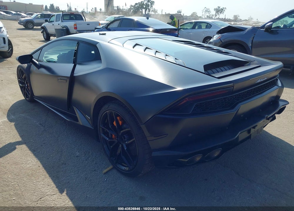 2015 LAMBORGHINI HURACAN VIN: ZHWUC1ZF7FLA00780