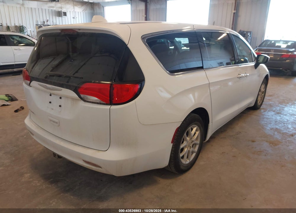 2017 CHRYSLER PACIFICA TOURING VIN: 2C4RC1DG0HR508093