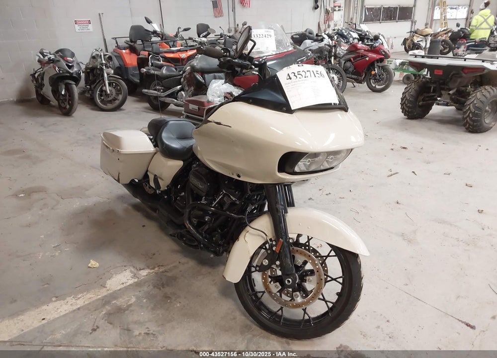 2022 HARLEY-DAVIDSON FLTRXS VIN: 1HD1KTP11NB604505