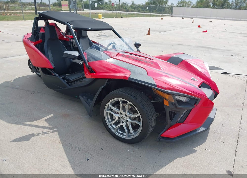 2021 POLARIS SLINGSHOT SL VIN: 57XAAPHD7M8144631