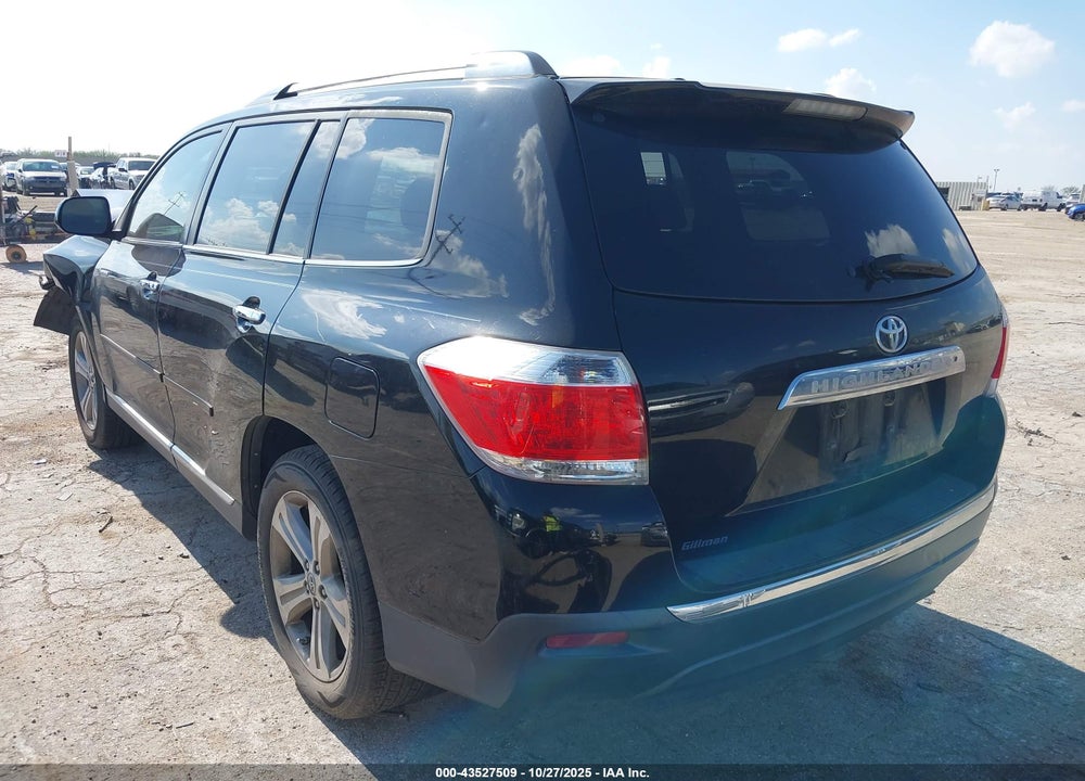 2011 TOYOTA HIGHLANDER LIMITED V6 VIN: 5TDYK3EHXBS035318