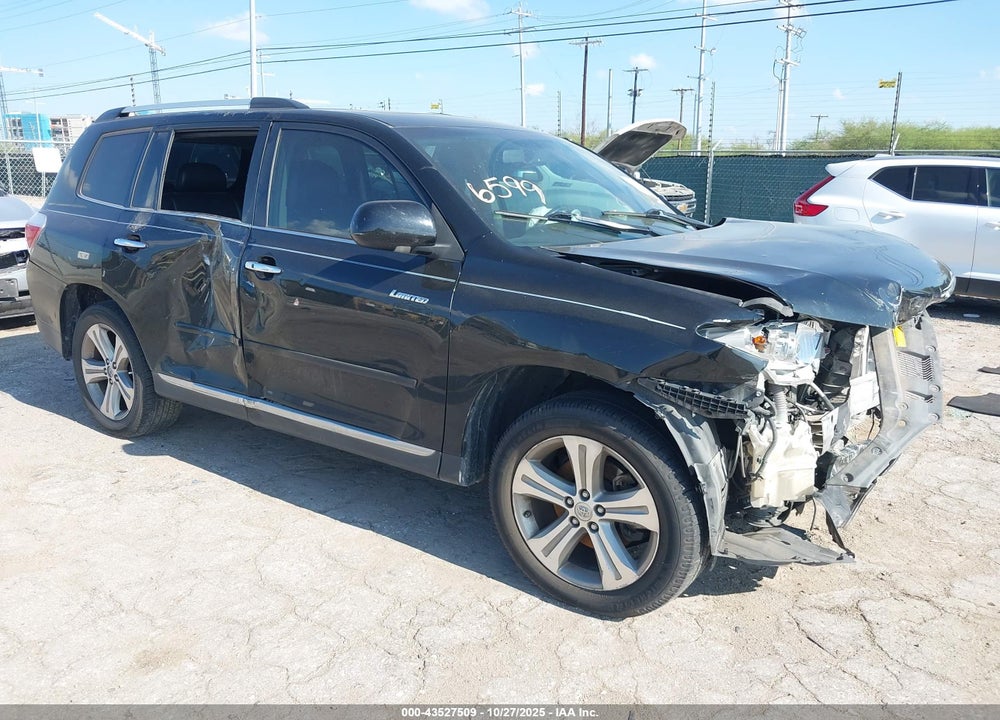 2011 TOYOTA HIGHLANDER LIMITED V6 VIN: 5TDYK3EHXBS035318