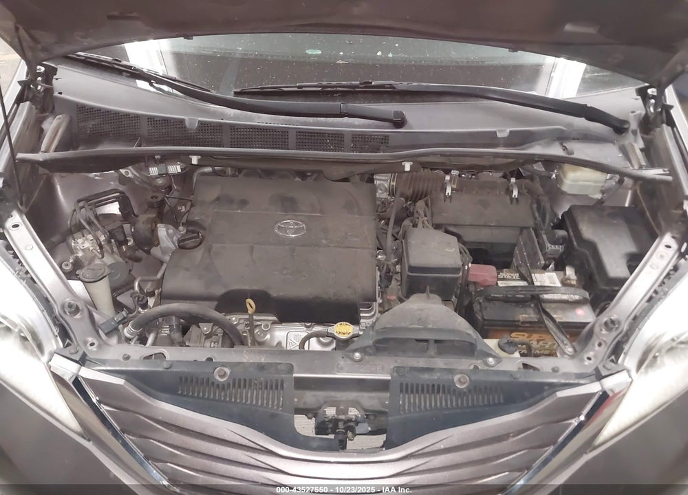 2016 TOYOTA SIENNA VIN: 5TDKK3DC5GS742135