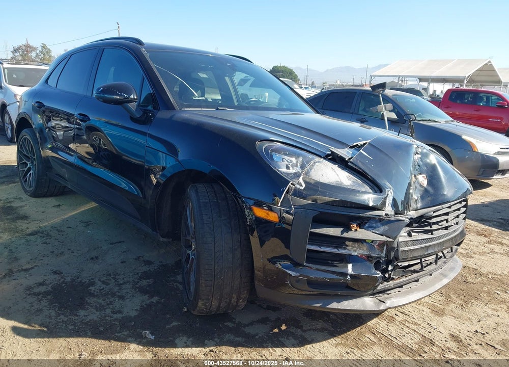 2021 PORSCHE MACAN S VIN: WP1AB2A57MLB33961
