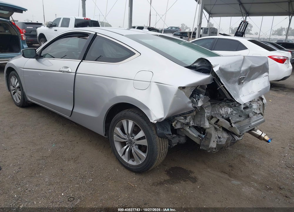 2011 HONDA ACCORD VIN: 1HGCS1B89BA016616
