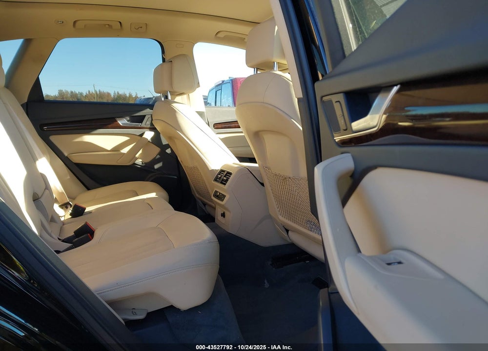 2018 AUDI Q5 2.0T PREMIUM VIN: WA1BNAFY5J2225544