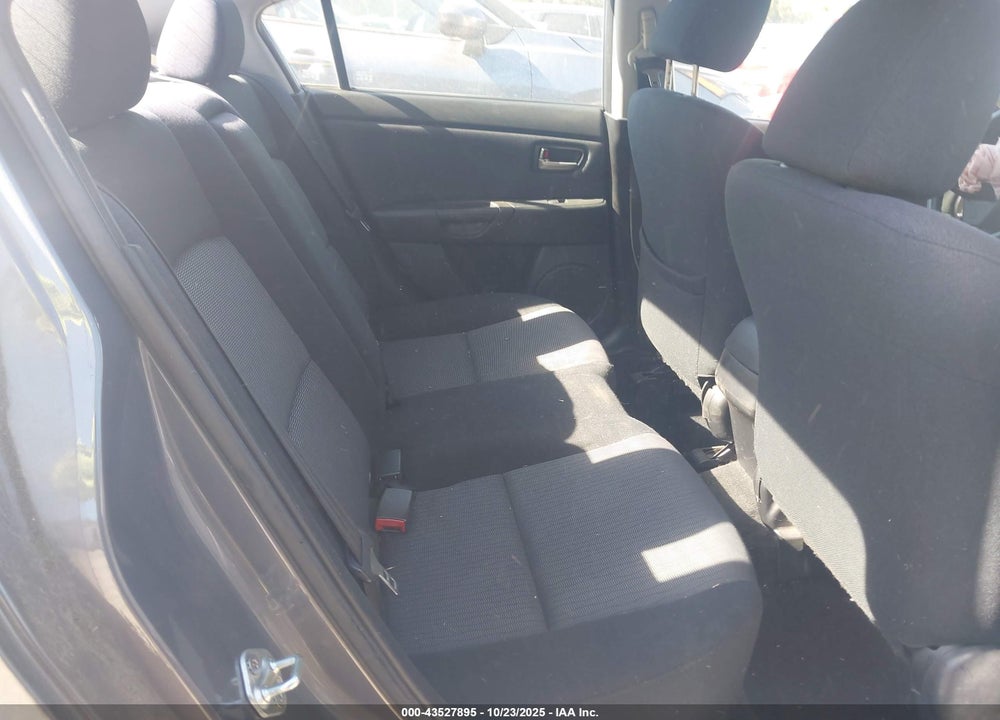 2007 MAZDA 3 VIN: JM1BK12F571748693