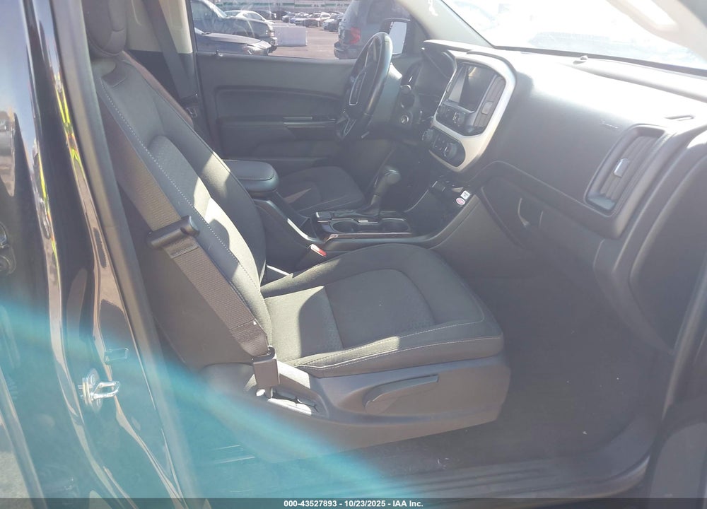 2020 GMC CANYON 2WD SHORT BOX SLE VIN: 1GTG5CEN2L1241059