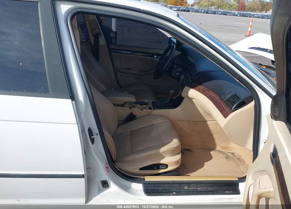 2002 BMW 325XI VIN: WBAEU33442PF69065