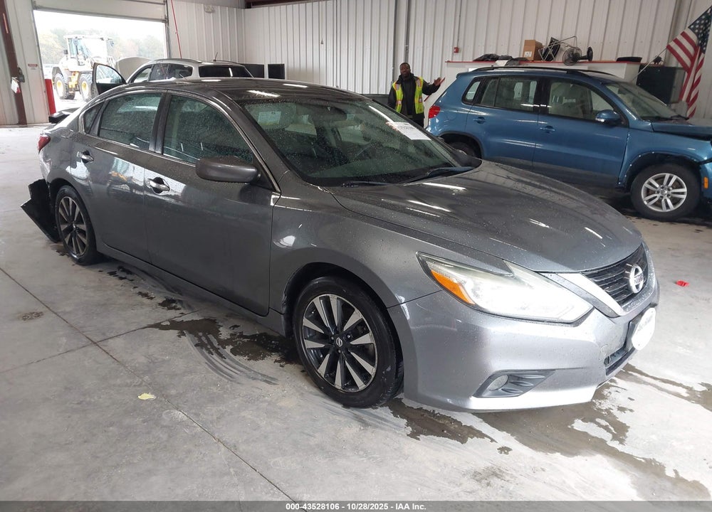2018 NISSAN ALTIMA 2.5 SV VIN: 1N4AL3APXJC177783