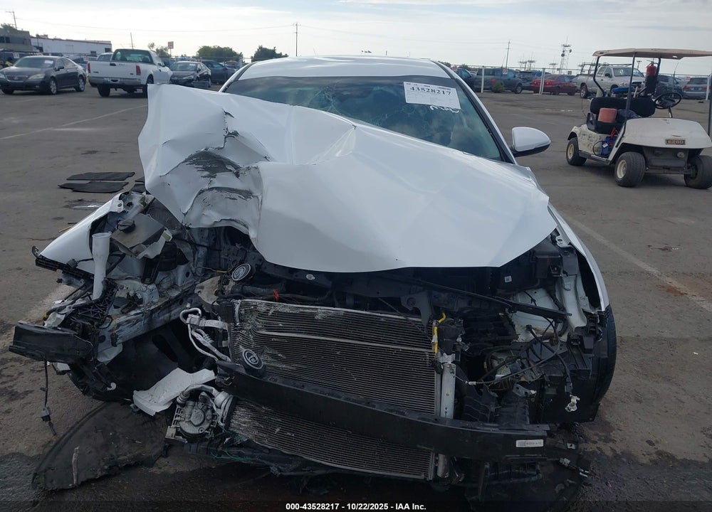2020 KIA OPTIMA LX VIN: 5XXGT4L30LG437048