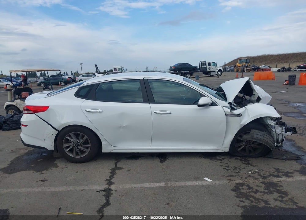 2020 KIA OPTIMA LX VIN: 5XXGT4L30LG437048