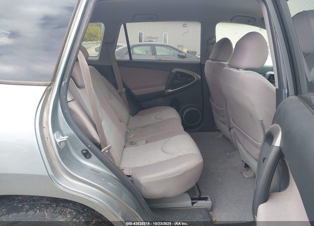 2006 TOYOTA RAV4 VIN: JTMZD33V365031310