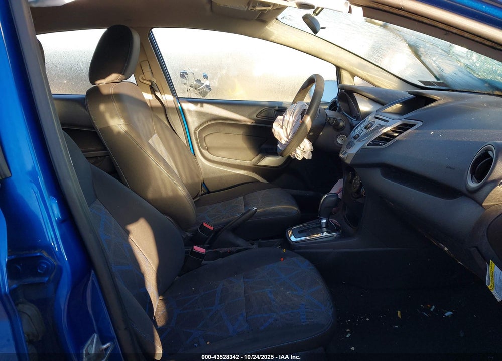 2011 FORD FIESTA VIN: 3FADP4EJ9BM195835