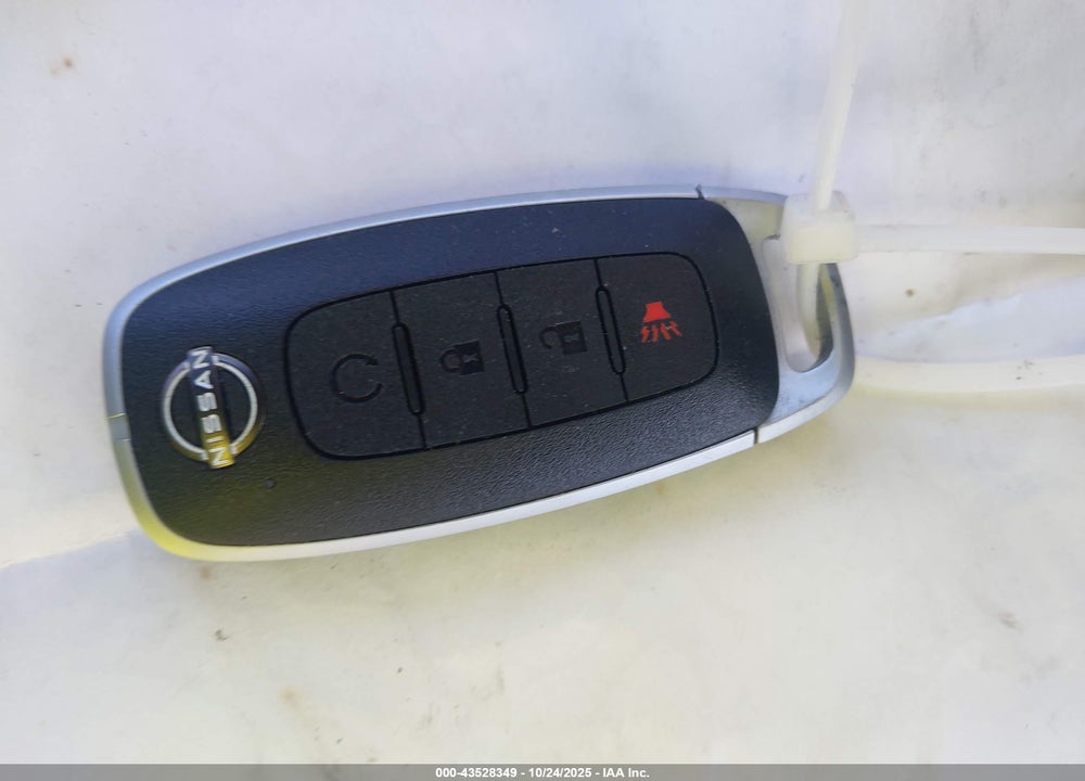 2023 NISSAN KICKS SR XTRONIC CVT VIN: 3N1CP5DVXPL538054