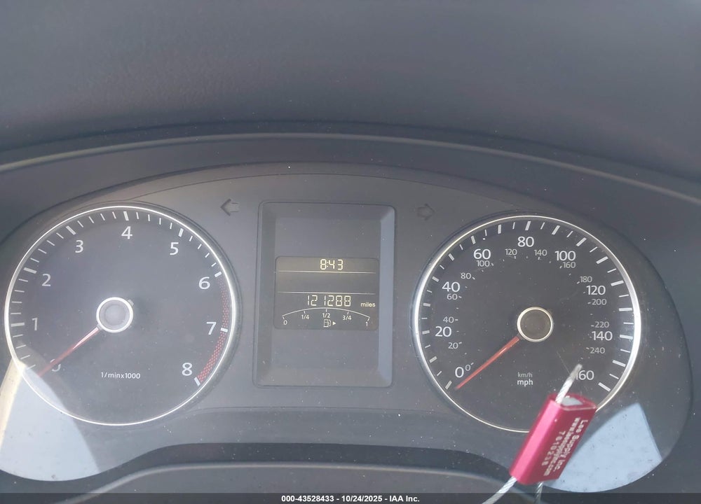 2012 VOLKSWAGEN JETTA 2.5L SE VIN: 3VWDP7AJ3CM107944