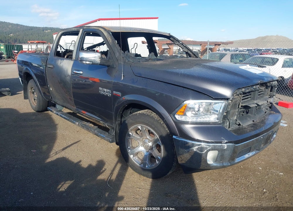 2017 RAM 1500 LAIE  4X4 6'4 BOX VIN: 1C6RR7VT1HS734498