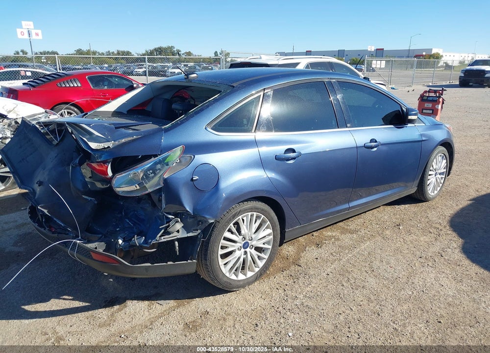 2018 FORD FOCUS VIN: 1FADP3J29JL233086