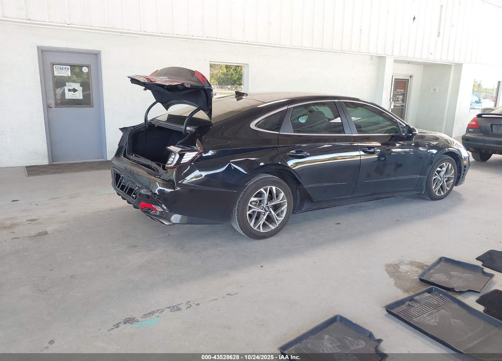 2023 HYUNDAI SONATA SEL VIN: KMHL64JA4PA325566