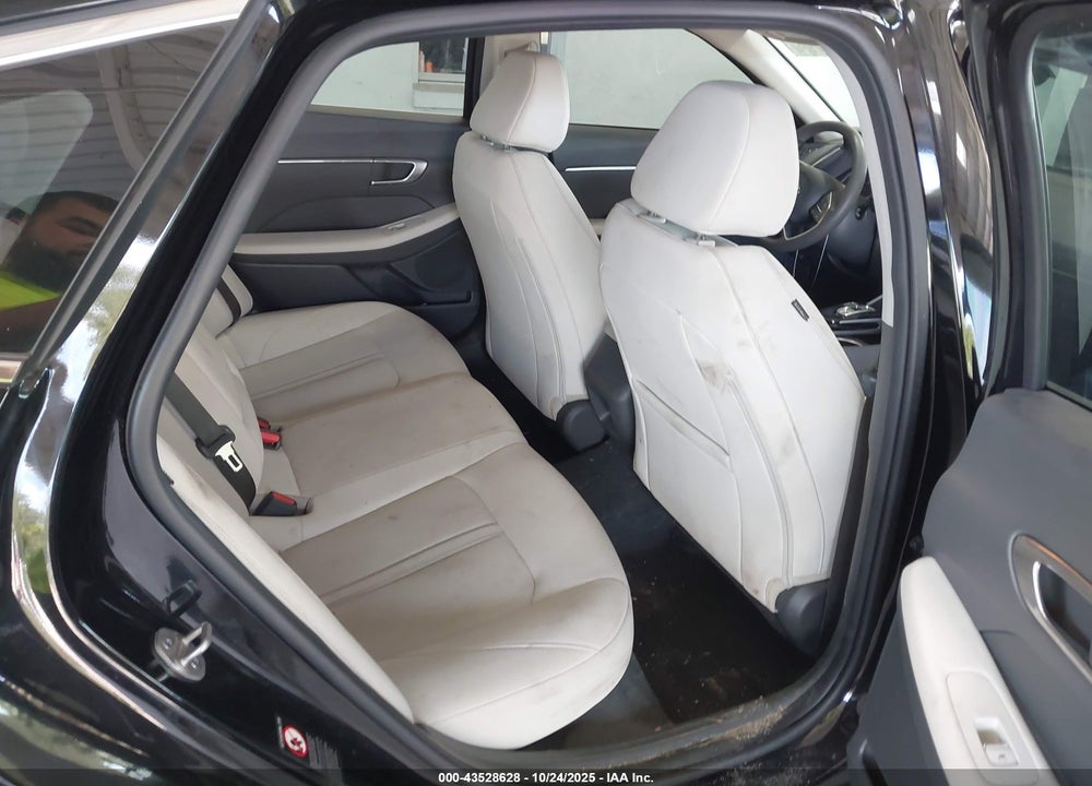 2023 HYUNDAI SONATA SEL VIN: KMHL64JA4PA325566