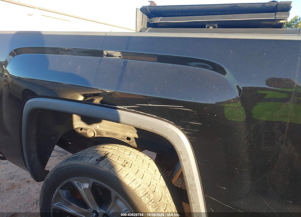 2015 GMC SIERRA 1500 DENALI VIN: 3GTU2WEC7FG362381