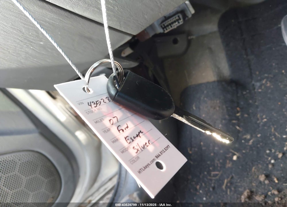 2007 FORD ESCAPE XLS/XLS MANUAL VIN: 1FMCU02Z97KA20528