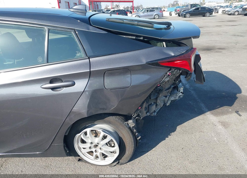 2022 TOYOTA PRIUS LE VIN: JTDKAMFU4N3182993