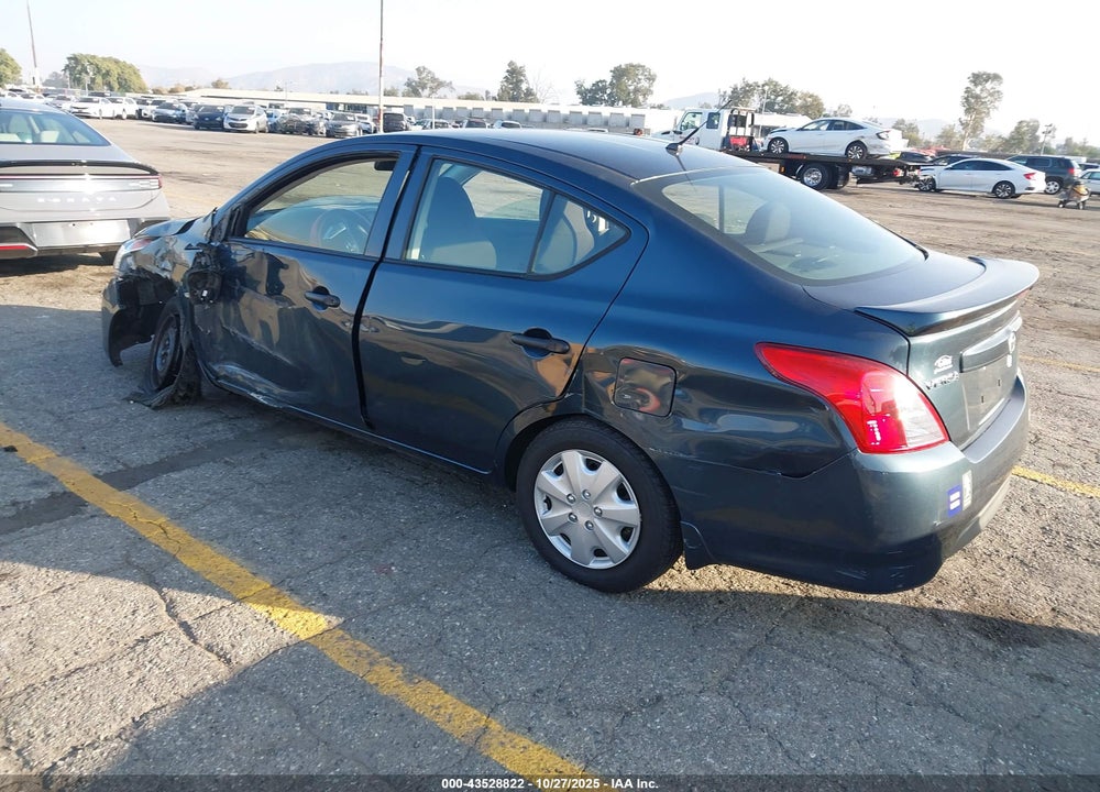 2017 NISSAN VERSA VIN: 3N1CN7AP1HL877861