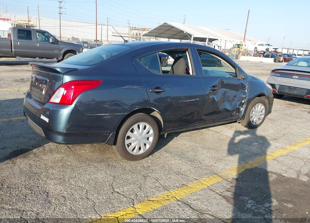 2017 NISSAN VERSA VIN: 3N1CN7AP1HL877861