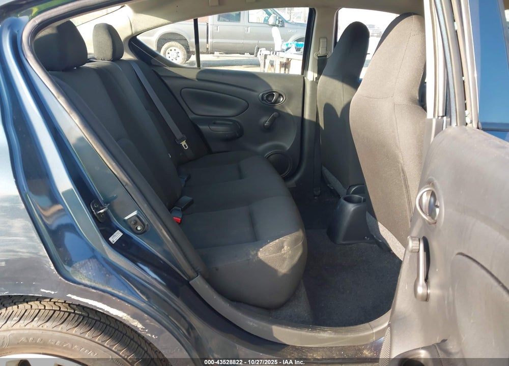 2017 NISSAN VERSA VIN: 3N1CN7AP1HL877861