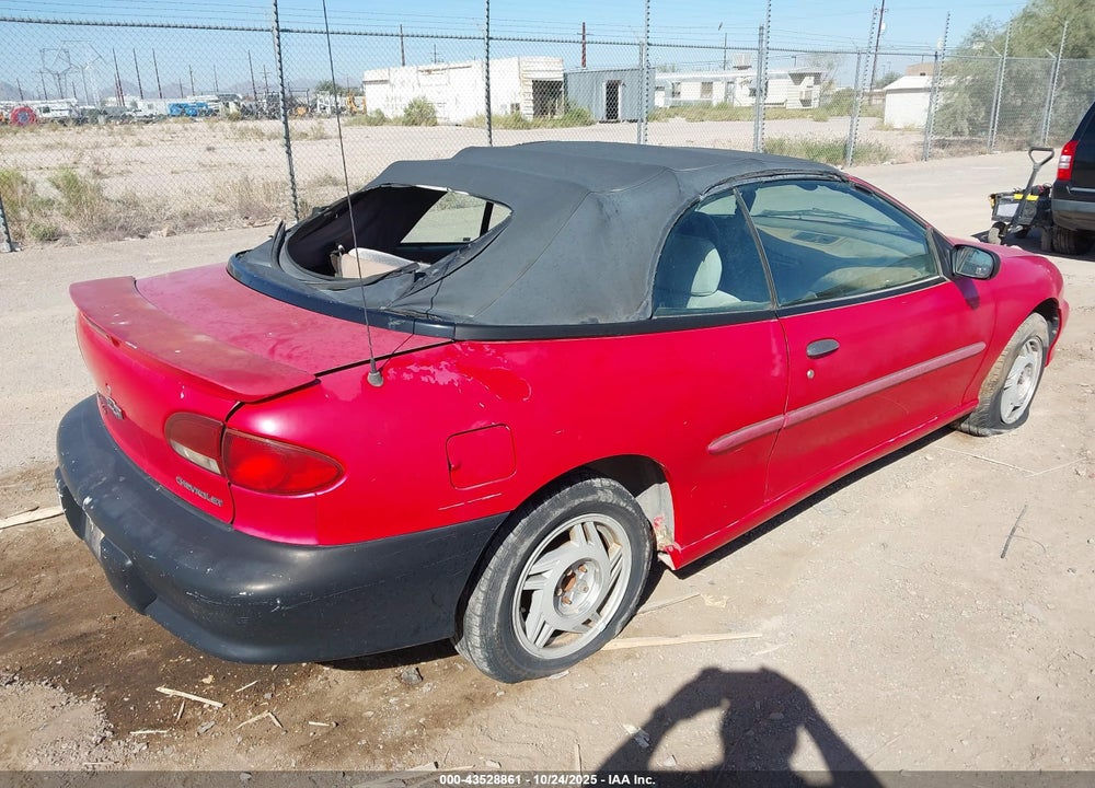 1995 CHEVROLET CAVALIER LS VIN: 1G1JF32D1SB100581