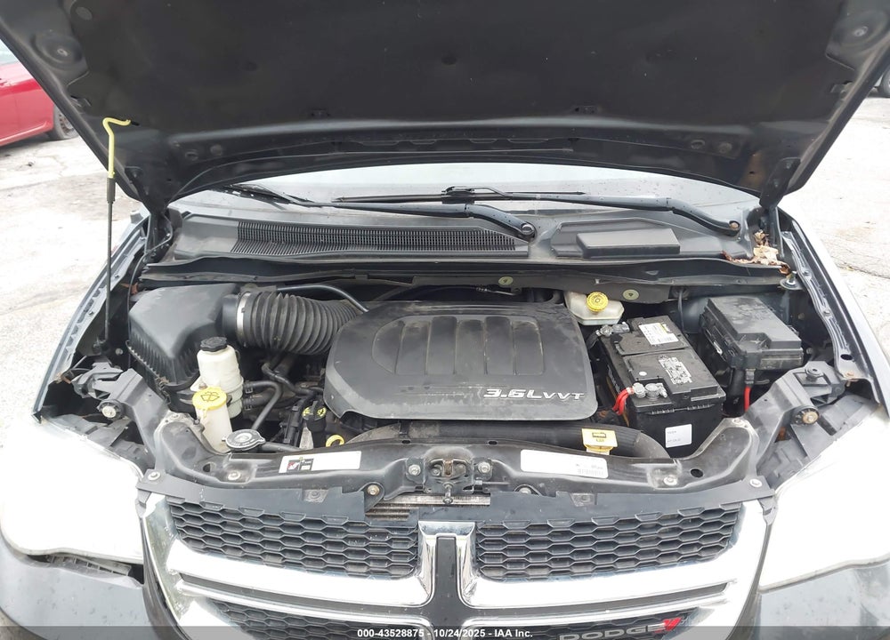 2013 DODGE GRAND CARAVAN SXT VIN: 2C4RDGCG0DR628732