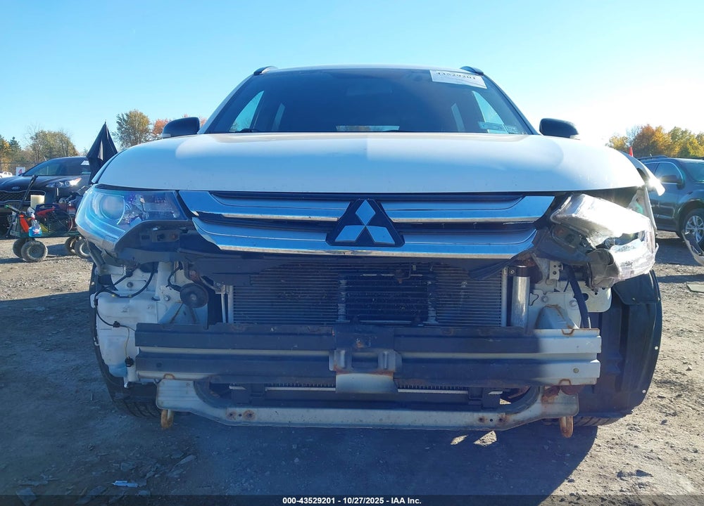 2018 MITSUBISHI OUTLANDER VIN: JA4AZ3A30JZ067919