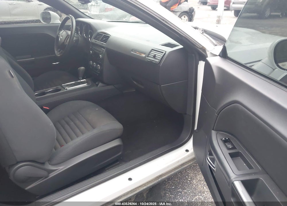 2012 DODGE CHALLENGER SXT VIN: 2C3CDYAG5CH101308